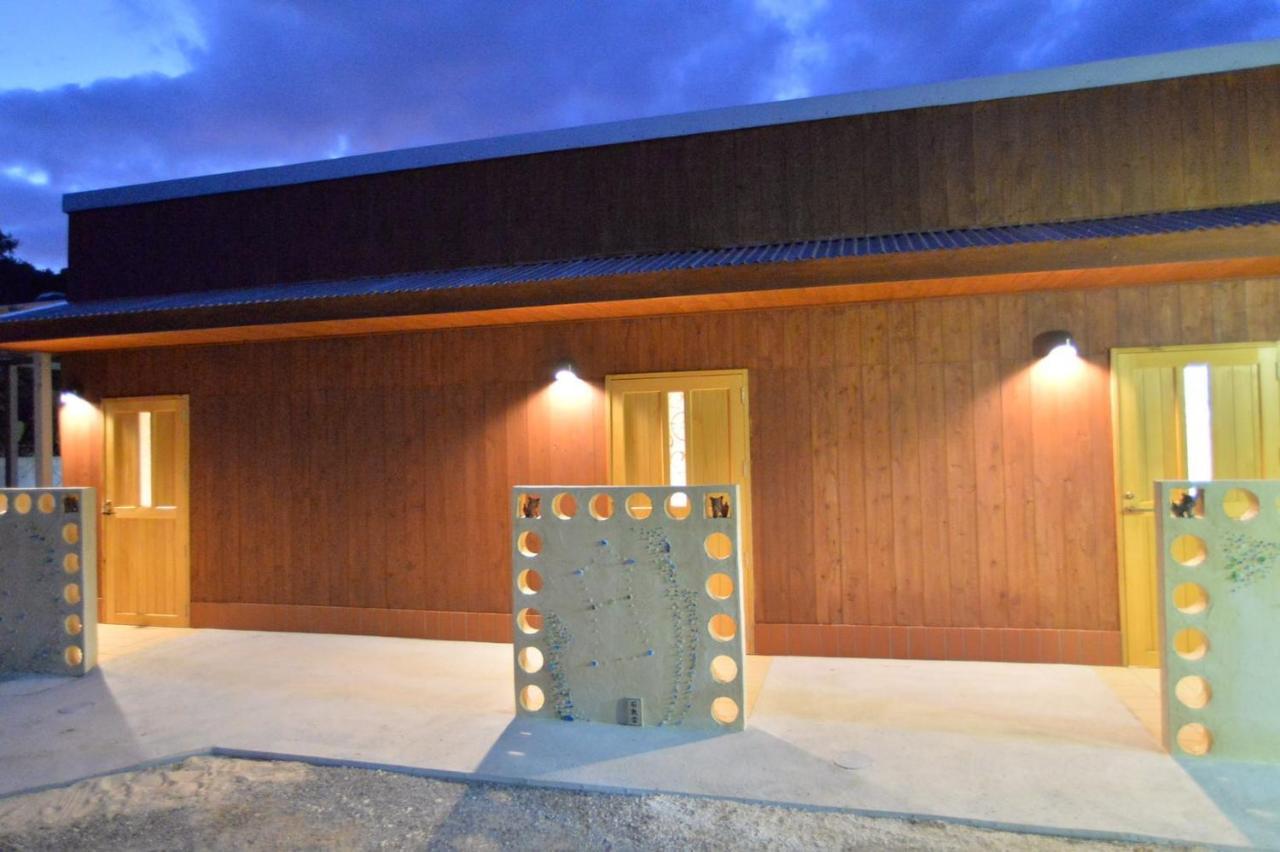 Star Light Terrace Teruya Hotel Kouri Exterior photo